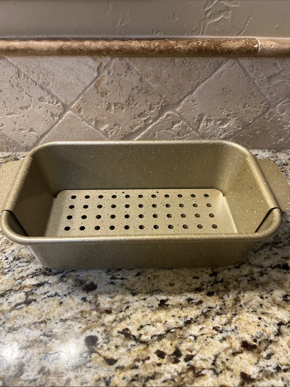 Gold Nonstick Roasting Pan with Steam-Drain Rack( Meatloaf Pan)
